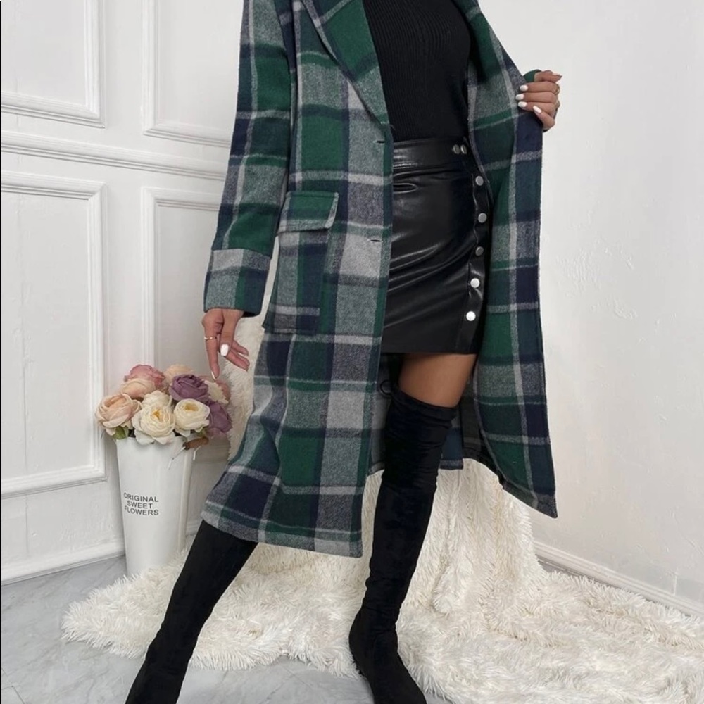 Plaid women coat